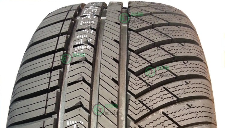 Шина Sailun Atrezzo 4 Seasons 195/55 R15 в Омске