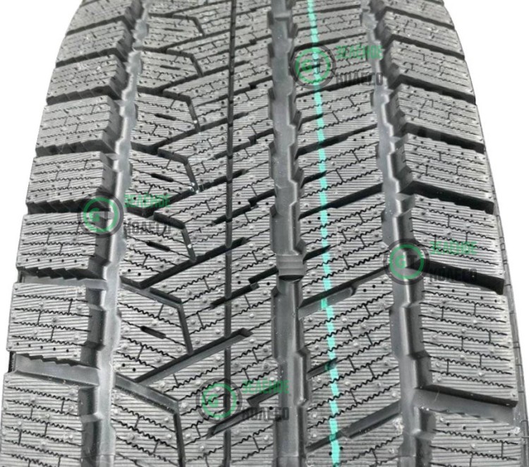 Шина Roadboss W301 245/45 R20 в Омске