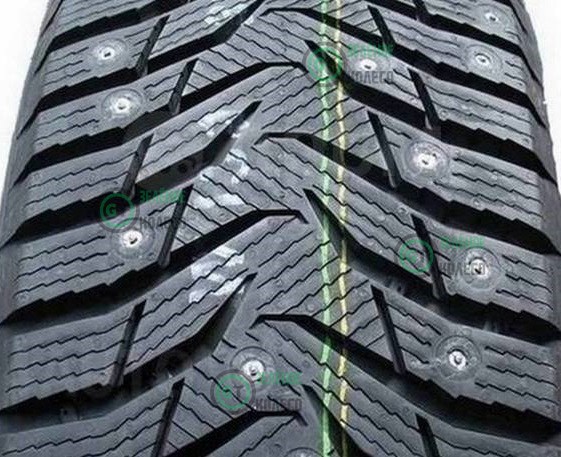 Шина Kumho WinterCraft ice Wi31 215/45 R17 шип в Омске